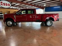 2024 Ford
                F450 Platinum