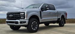 2023 Ford
F350 Lariat