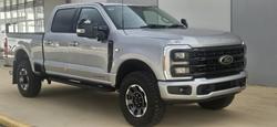 2023 Ford
F350 Lariat