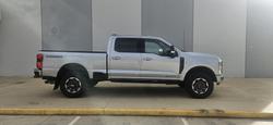 2023 Ford
F350 Lariat