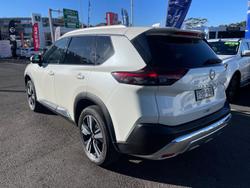 2025 Nissan
X-TRAIL Ti-L