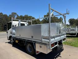 2014 Isuzu Nls 200 WHITE