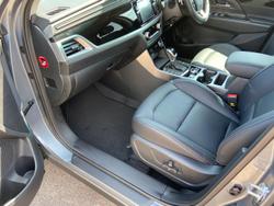 2024 KGM SsangYong Korando Ultimate LTD C300 MY23 Iron Metal