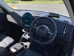 2024 MINI
Countryman E Classic