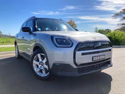 2024 MINI
Countryman E Classic