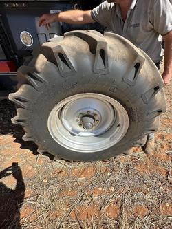 2009 Massey Ferguson 9795