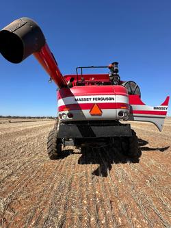 2009 Massey Ferguson 9795