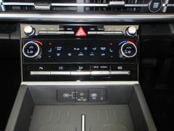 2024 Hyundai
Santa Fe Hybrid
