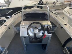 2025 QUINTREX 530 Renegade CC