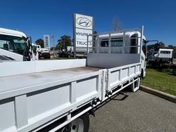 2023 Hyundai Ex4 Steel Tray White