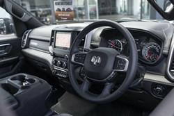 2024 RAM
1500 Big Horn
