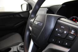 2023 Isuzu
D-MAX SX High Ride