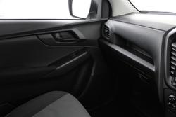 2023 Isuzu
D-MAX SX High Ride
