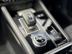 2024 Mitsubishi Outlander PHEV GSR