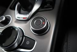 2023 Alfa Romeo Stelvio Veloce