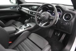 2023 Alfa Romeo Stelvio Veloce