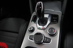 2023 Alfa Romeo Stelvio Veloce