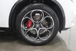 2023 Alfa Romeo Stelvio Veloce