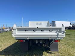 2025 Fuso Canter 815 Tipper White