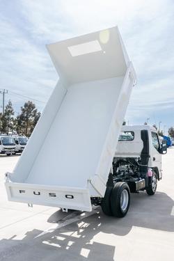 2024 Fuso Canter 615 615 Tipper White