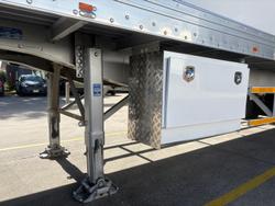 2016 Vawdrey
                St3 Od 24 Pallet Dry Van 4.3M 