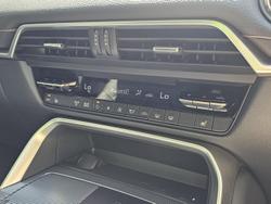 2024 Mazda CX-80 P50e Touring