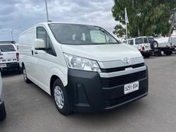 2019 Toyota
Hiace