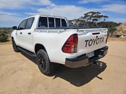 2022 Toyota
                Hilux SR Hi-Rider