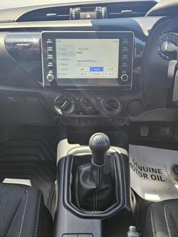 2022 Toyota
                Hilux SR Hi-Rider