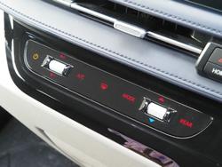 2024 LDV
                Deliver 9