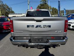 2024 RAM
1500 Laramie