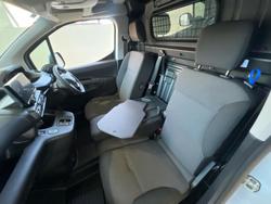 2024 Peugeot Partner Pro