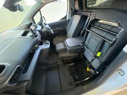 2024 Peugeot Partner Pro