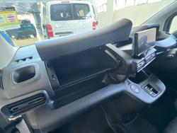 2024 Peugeot Partner Pro