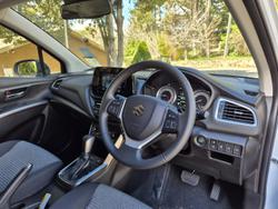 2024 Suzuki
                S-Cross 