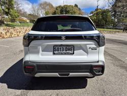 2024 Suzuki
                S-Cross 