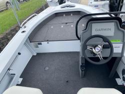 2025 QUINTREX 450 Top Ender Pro