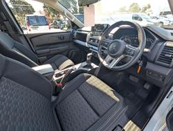 2024 Mitsubishi
Triton GLX-R