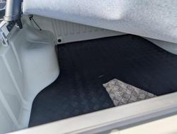 2024 Mitsubishi
Triton GLX-R