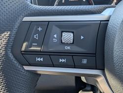 2024 Mitsubishi
Triton GLX-R