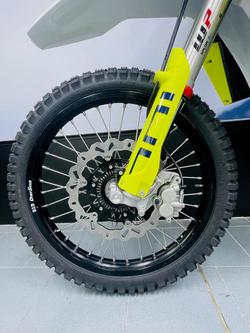 2024 Husqvarna 701 ENDURO 701 White