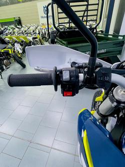 2024 Husqvarna 701 ENDURO 701 White