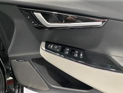 2024 Kia
EV6 GT-Line