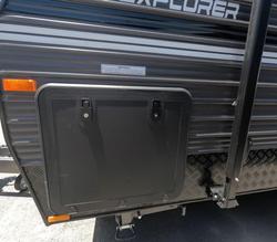 2024 Leader Caravans 2000_R_K1e3_T Explorer 20'