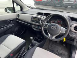 2012 Toyota
Yaris YR