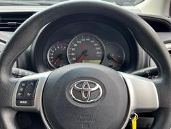 2012 Toyota
Yaris YR