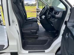 2024 Renault Trafic Premium