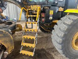 2012 Caterpillar 16M