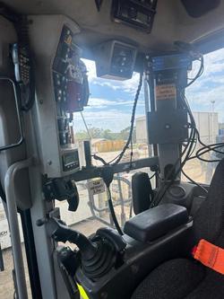 2012 Caterpillar 16M