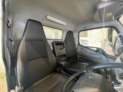 2024 Fuso Canter 615 615 Tipper White